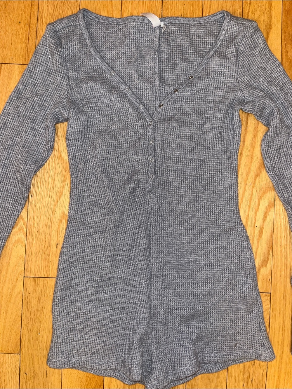 Gray Ribbed Long-Sleeve V-Neck jumpsuit
